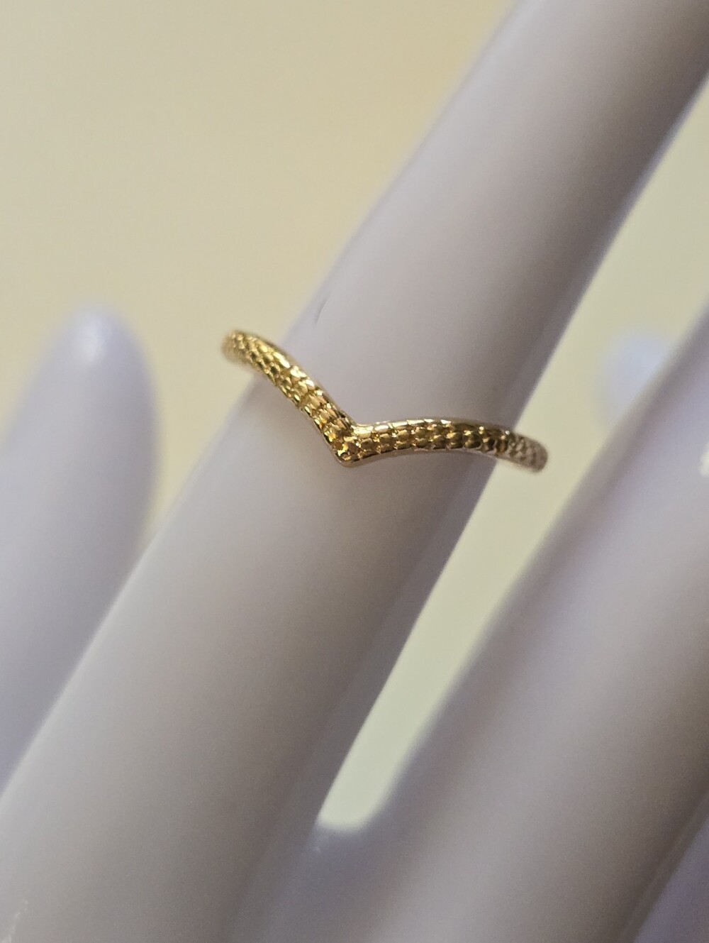 Delicate V-Shape Gold Stackable Ring